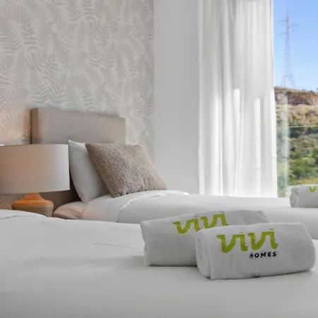 Penthouse Diamond - Private Pool, Terrace, Sea View, Gym & Bbq *