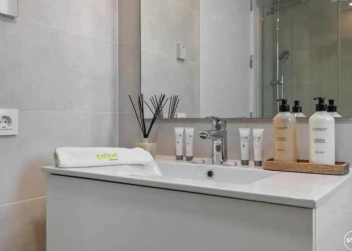 Penthouse Diamond - Private Pool, Terrace, Sea View, Gym & Bbq *