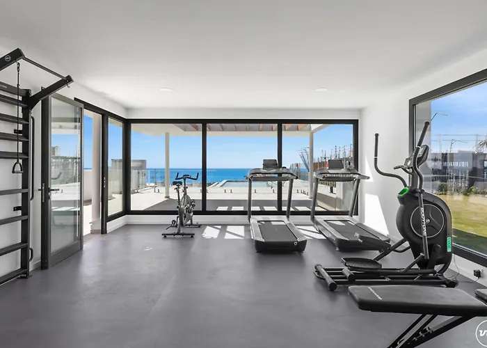 Penthouse Diamond - Private Pool, Terrace, Sea View, Gym & Bbq Apartamento