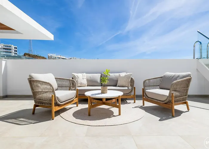 Apartment Penthouse Diamond - Private Pool, Terrace, Sea View, Gym & Bbq