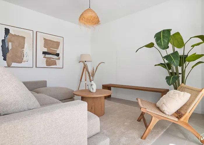 Penthouse Diamond - Private Pool, Terrace, Sea View, Gym & Bbq Apartment