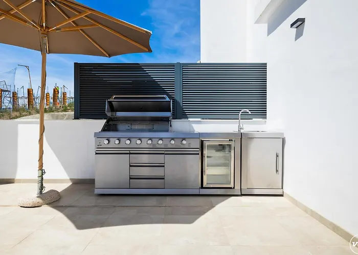 Penthouse Diamond - Private Pool, Terrace, Sea View, Gym & Bbq * Fuengirola