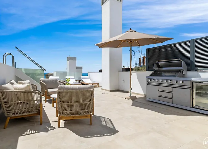 Penthouse Diamond - Private Pool, Terrace, Sea View, Gym & Bbq * Fuengirola