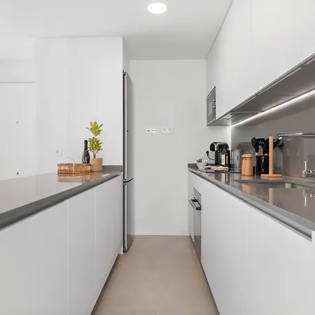 Apartment Penthouse Diamond - Private Pool, Terrace, Sea View, Gym & Bbq *