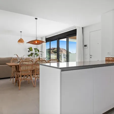 Lejlighed Penthouse Diamond - Private Pool, Terrace, Sea View, Gym & Bbq *