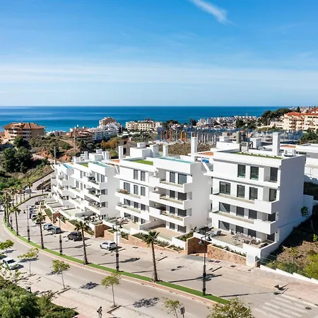 Lejlighed Penthouse Diamond - Private Pool, Terrace, Sea View, Gym & Bbq Fuengirola