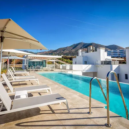 Penthouse Diamond - Private Pool, Terrace, Sea View, Gym & Bbq Appartement