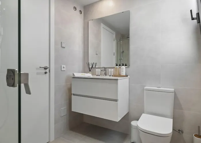 Apartment Penthouse Diamond - Private Pool, Terrace, Sea View, Gym & Bbq Fuengirola