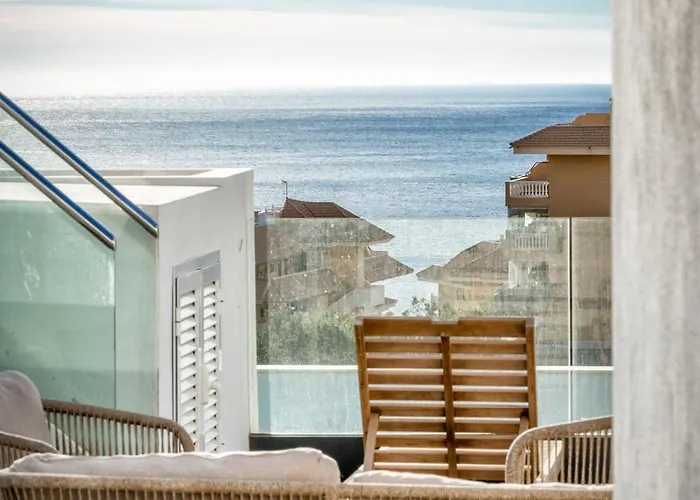 Penthouse Diamond - Private Pool, Terrace, Sea View, Gym & Bbq *