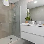 Penthouse Diamond - Private Pool, Terrace, Sea View, Gym & Bbq *
