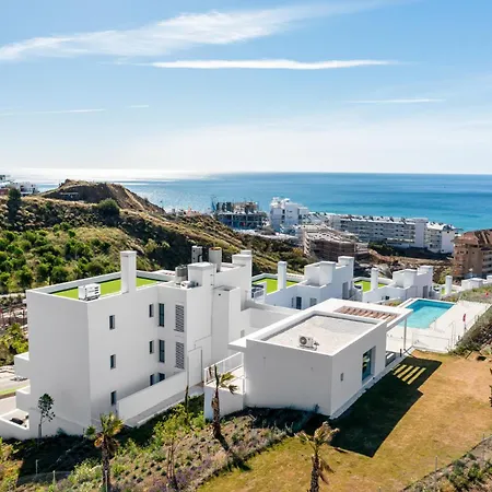 Penthouse Diamond - Private Pool, Terrace, Sea View, Gym & Bbq Фуэнхирола